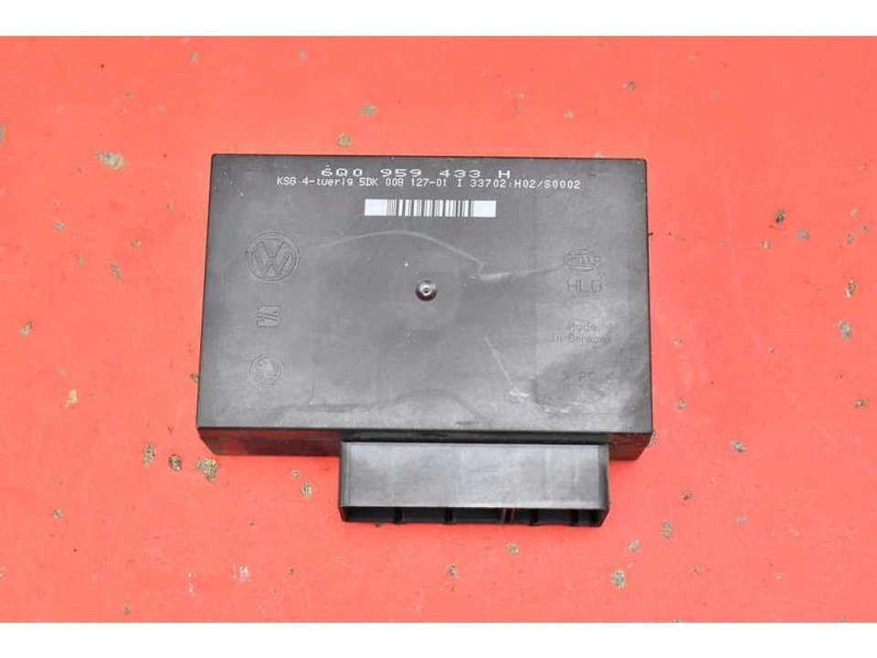 Centralina Skoda Fabia I Praktik 6Y5 6Q0959433H 2002 23317886 - Immagine 1 di 4