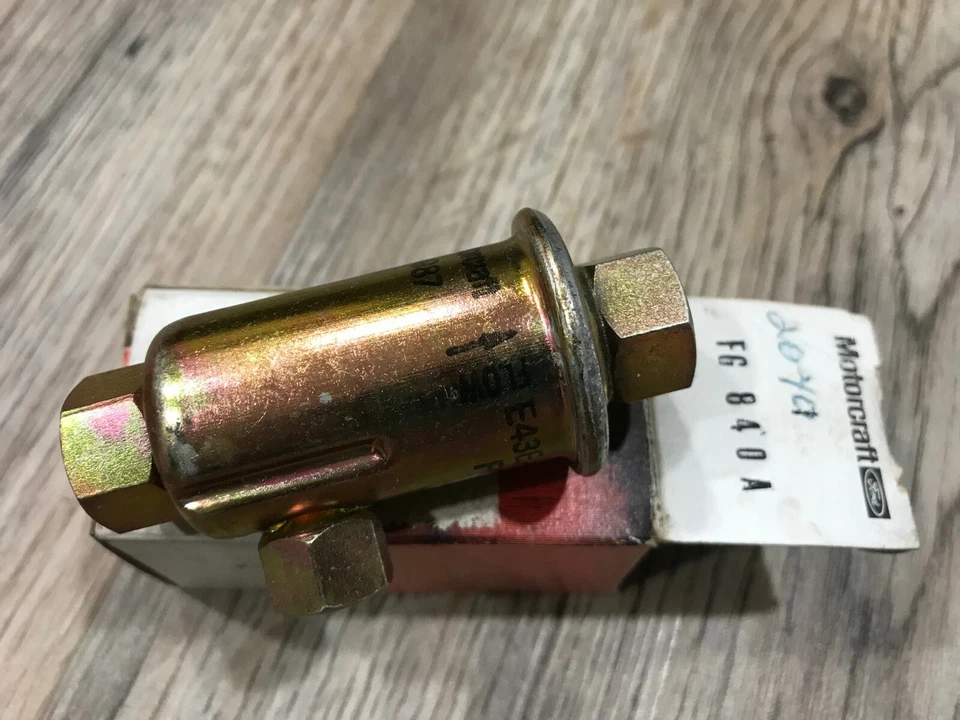 Filtro de combustible Ford Motorcraft FG840A 1984 Tempo/Topacio 4 cilindros 2,3 L HSC nuevo de stock  Foto 1 de 2