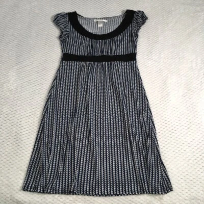 Vestido deportivo informal manga gorra Geoffrey Beene mediano Foto 1 de 4