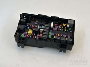 Jeep Grand Cherokee Fuse Relay Box Fusebox Unit 3.0 CRD V6 4x4 Diesel 2015 SUV