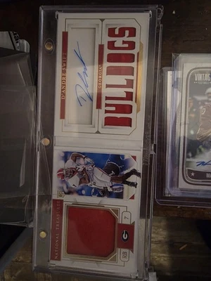 2020 National Treasures Collegiate D’Andre Swift Rookie Auto RPA Booklet /30 RC - Image 1 of 2