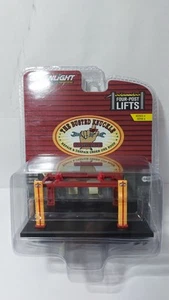 Greenlight 16210A The Busted Knuckle Garage 1:64 - Picture 1 of 1