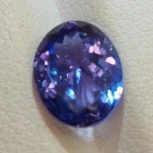AAA faceted Tanzanite gemstone - certified blue zoisite 2.69 CTS - Picture 1 of 11