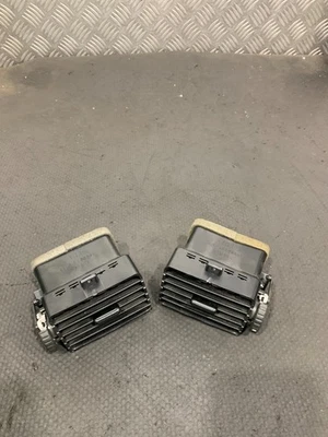 Nissan Almera 2004 par de salpicadero ventilaciones de aire 68751bn900 #2 Foto 1 de 3