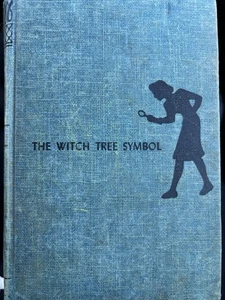 THE WITCH TREE SYMBOL – Carolyn Keene - 1955 - Hardcover - NANCY DREW MYSTERY - Foto 1 di 7