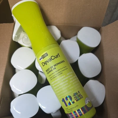 1 estuche de 12 DevaCurl Mist Of Wonders Instantáneo Multi-Beneficio Curl Spray 10 oz Foto 1 de 2