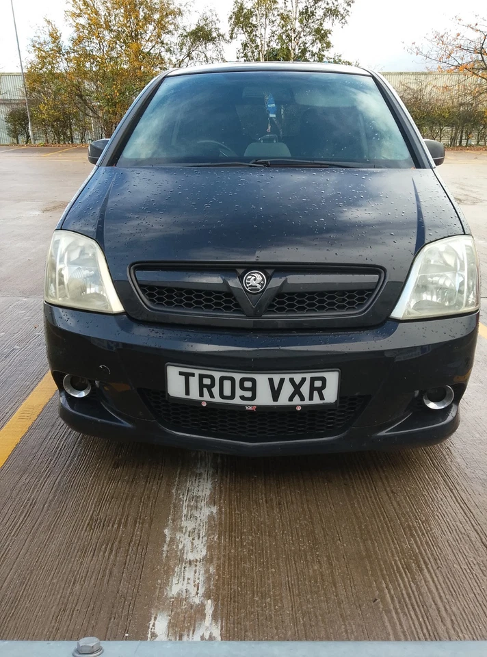 Vauxhall Meriva 1.6 Vxr Black low mileage Open to sensible offers - Image 1 of 4