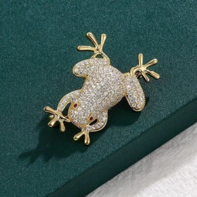 Broche prendedor enchapado en oro amarillo de 14 k con forma de rana rubí rojo simulado corte redondo de 2,39 quilates Foto 1 de 4
