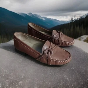 LL Bean Brown Leather Women's slip on loafer moccasins 6.5M 6175 Great Shape! - Picture 1 of 11