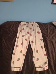 Girls strawberry pajama pants size 8. Strawberry bottoms. Shortcake Like pants - Picture 1 of 3