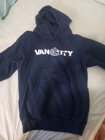 Vancouver Canucks VanCity Hoodie Size Small Blue Cover
