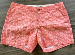 Womens Old Navy Shorts Size 8 Coral Fish Beachy Casual Pockets - Picture 1 of 2