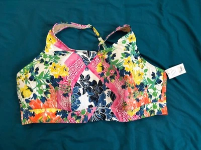 Top de natación de bikini floral cacique Lane Bryant ligeramente forrado sin cables talla 28 Foto 1 de 4