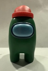 "Figura de 2"" ENTRE EE. UU. Innersloth verde compañero de tripulación caja ciega Toikido Yüme sombrero rojo" - Imagen 1 de 10