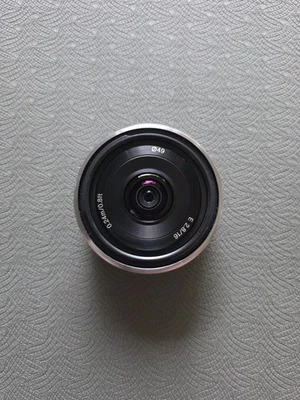 Sony SEL 16mm f/2.8 AF Lens E-Mount SEL16F28 - Image 1 of 4