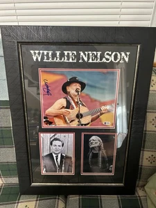 Autógrafo firmado por Willie Nelson enmarcado mate 8x10 pegatina beckett subasta PPC - Imagen 1 de 4