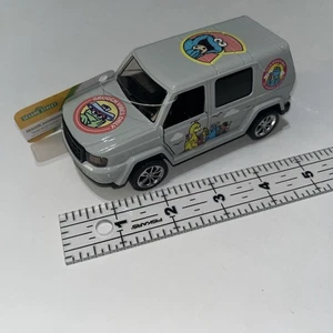 SESAME STREET RARO GRIS DIECAST SUV 5" PUERTAS TRASERAS ABIERTAS NUEVO - Imagen 1 de 5