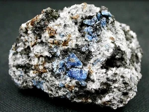 HAUYNE, BELLE PIÈCE - MENDIG, EIFEL, ALLEMAGNE - 4,8 x 3,8 cm - 41 g - Foto 1 di 6