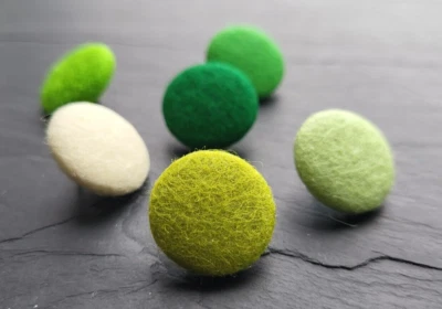 100% Wool Fabric Covered Green Buttons, 14, 19, 23, 25 or 31mm in packs - Image 1 of 4