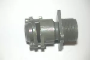 BENDIX MS3100R-14S-5S Circular Mil Spec 5-Way Wall MounT Connector Quantity-1 - Picture 1 of 4