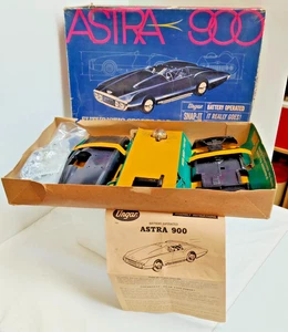 Coche deportivo futurista modelo raro Eldon Ungar Astra 900 de colección con caja original AF - Imagen 1 de 15