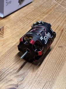 Hobbywing XERUN D10 10,5T rot Motor Brushless Sensored Drift 30401137 - Bild 1 von 6