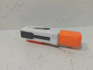 Nerf N-strike Elite Modulus Torch Flashing Light Accessory - Picture 1 of 5