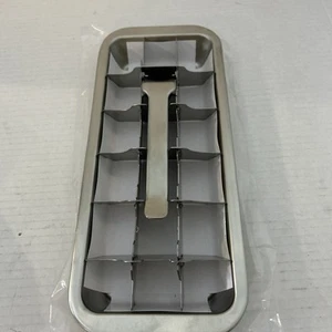Bandeja de cubitos de hielo de acero inoxidable de 18 compartimentos diseño a prueba de polvo de fácil liberación - Imagen 1 de 2