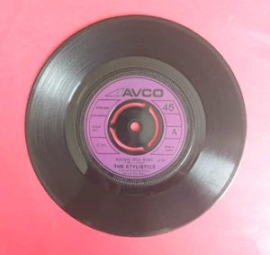THE STYLISTICS - 6105 026 - ROCKIN' ROLL BABY / MAKE IT LAST 1973 (1831) - Picture 1 of 3