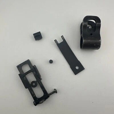 Lote de piezas de rifle de armero capó tornillo resorte trasero delantero Lee Enfield Foto 1 de 4