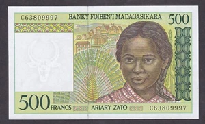 [UNC] 1994 Madagascar 500 Francia, 100 Ariary P-75b C63809997 [009-3] - Imagen 1 de 2