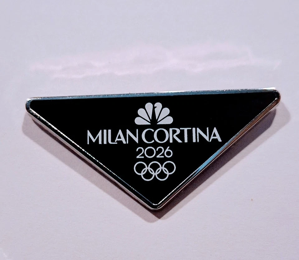  BONITO PIN DE MEDIOS DE COMUNICACIÓN DE LOS OLÍMPICOS DE MILAN CORTINA 2026 - NBC Foto 1 de 1