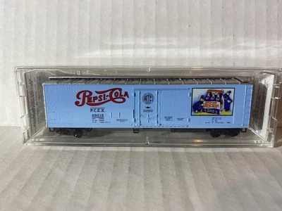 MICRO TRAINS RIVET SIDE REEFER PEPSI COLA SERIES PCEX 69140 59’ 69015 - Image 1 of 4