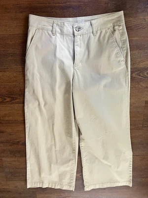 A.N.A Women Size 4 Khaki 27" Waist Wide Leg Cotton stretch Ankle Crops Mid-Rise - Image 1 of 4