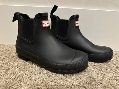 Botas de chuva femininas Hunter pretas foscas no tornozelo Chelsea à prova d'água 6 - Imagem 1 de 4