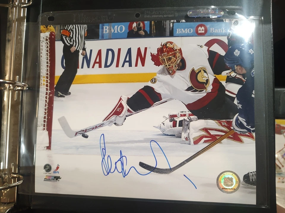 Ray Emery Autographed Auto Signed 8x10 Photo - NHL Flyers Senators Ducks   - Image 1 of 1