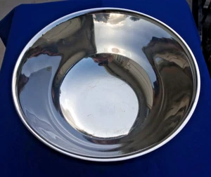 Vintage W.M. Rodgers Onieda Silverplate Paul Revere Riproduzione Ciotola 10" di Onieda - Foto 1 di 4