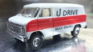 * Trident 90123 U Drive Truck Rentals VAN 1:87 HO Scale - Picture 1 of 2