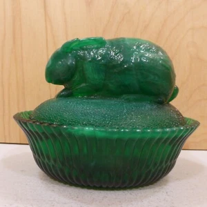 McKee Summit smaragdgrün Schlacke Glas Kaninchen Häschen auf Nest bedeckt Schüssel Schale - Bild 1 von 17