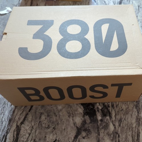 Adidas Yeezy 380 Pyrite UK 10 US 10.5 originali