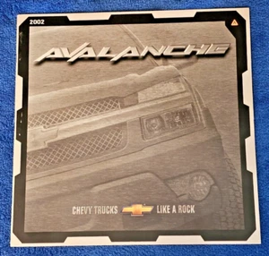 2002 Chevrolet Avalanche Truck Original Sales Brochure Catalog-FREE SHIPPING - Picture 1 of 2