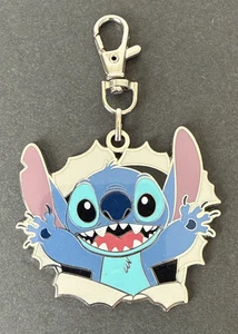 Collectible Disney Stitch Medal KEY CHAIN Authentic DISNEY - Picture 1 of 4