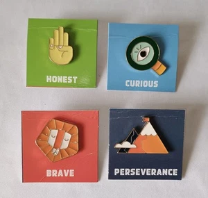 Menge 4 emaillierte Tugend ethische Pins Auszeichnung Pins Ermutigung Pins Ansteck Geschenke - Bild 1 von 7