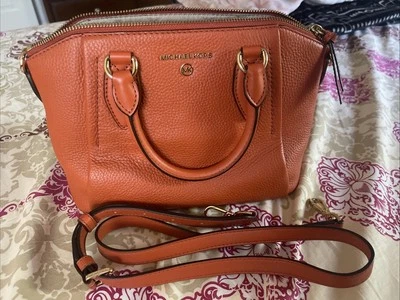 Bolso Mensajero Michael Kors Sienna Mediano Naranja Especias Foto 1 de 4
