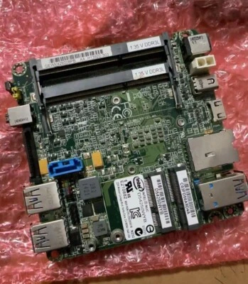 Intel NUC D54250WYB D54250WYK Mini Motherboard i5-4250U -only sell motherboard - Image 1 of 3