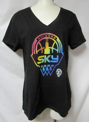 Chicago Sky Women's Size Large V-Neck T-Shirt C1 4292 Cover