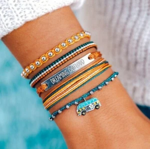 PURA VIDA DREAMING OUTLOUD STYLE PACK SEED BEAD VW BUS CHARM‼️FREE SAME DAY SHIP - Picture 1 of 7