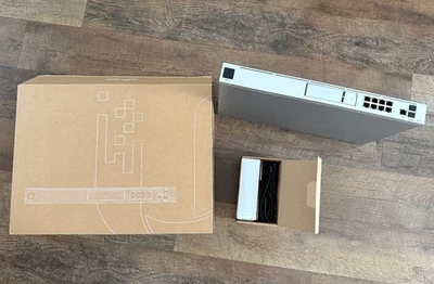 Ubiquiti Networks UDM-PRO 10G SFP+ Enterprise Security Gateway Dream Machine Pro Foto 1 de 4