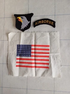 Reproduction WW2 American 101st Airborne Screaming Eagles Arm Patches And Flag - Picture 1 of 3