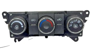2007-09 Pontiac Torrent Heater A/C Climate Control 25976029 - Picture 1 of 6